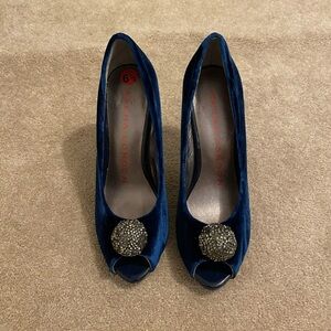 Sacha London Pippa Navy blue velvet peep toe heels with crystal accent  6.5 NEW